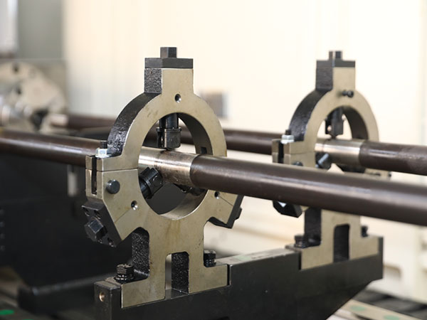 Deep Hole Drilling Machine for Instruments and Apparatus