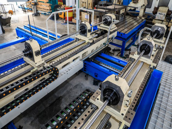 2-spindle BTA drilling machine for Hot Pressboard